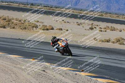 media/Dec-05-2024-Racers Edge (Thu) [[e102e0690b]]/3-B Group/Session 2 (Turn 12 Inside)/